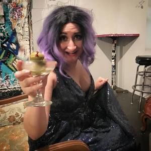 Meet your Posher, Taylor